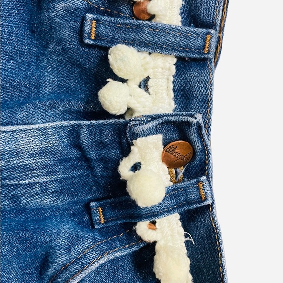 WRANGLER embroidered cutoff shorts, Daisy Dukes, Girls size 12-14 - Picture 4 of 11